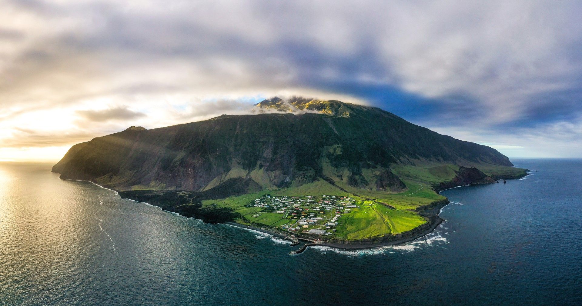 Grand Voyages / Expediciones transcontinentales